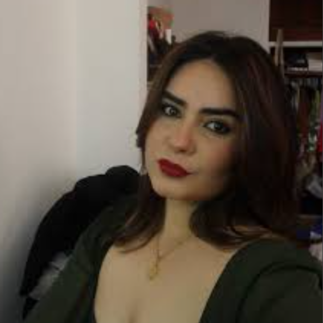 <em>Isabel M.</em>